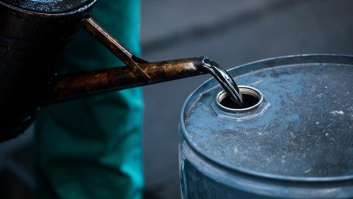 Crude Oil Prices Seesaw on Iraq Oil Well Attack, US Inventory Surge